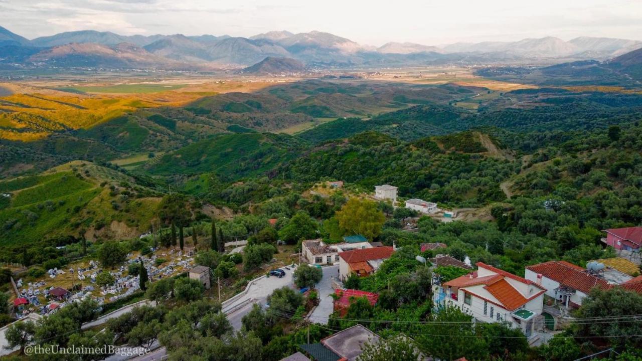 Villa Muzhaqi Nivice Eksteriør billede
